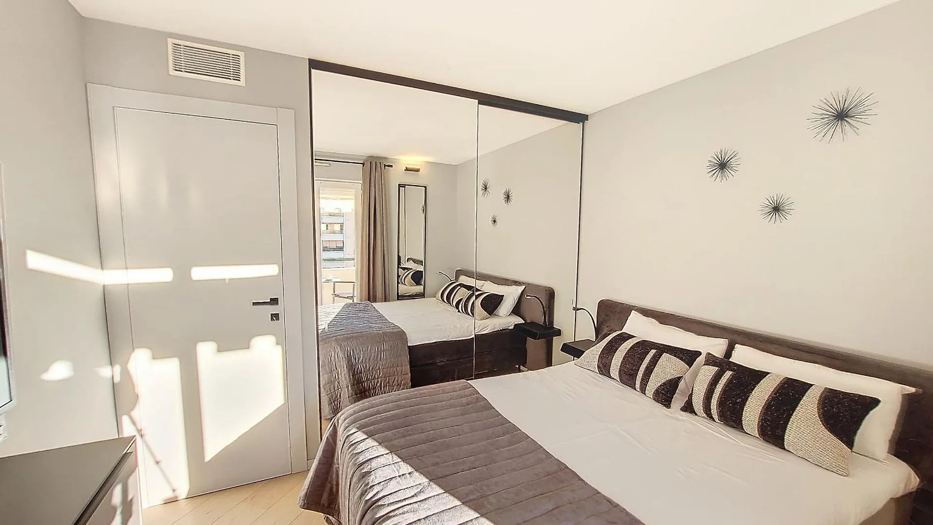 Apartment Nestor&Jeeves -Perle Doree - Terrace - Design Nice